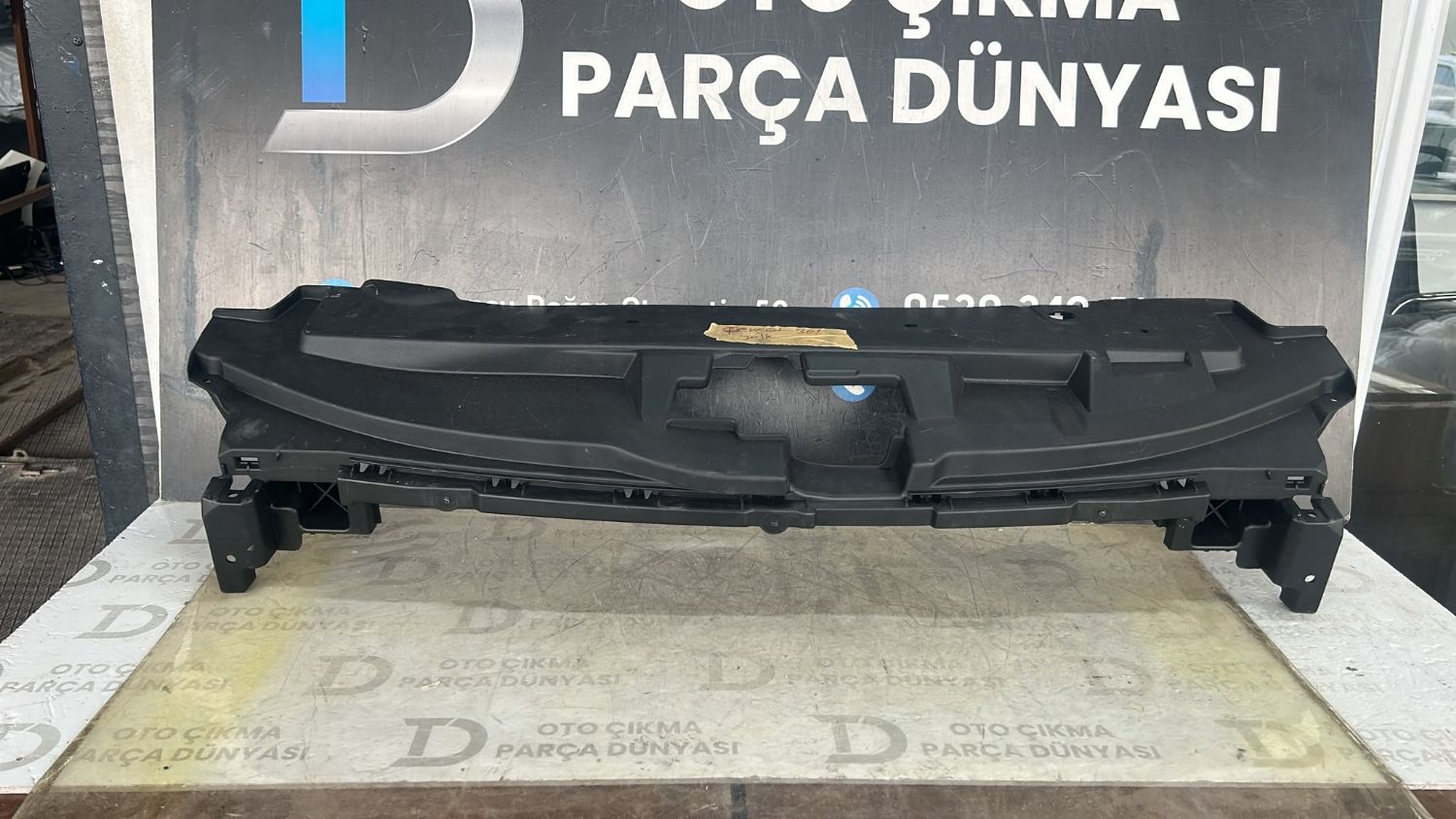 PEUGEOT 301 �N PANJUR �ST PLAST��� 2016 YEN� SIFIR